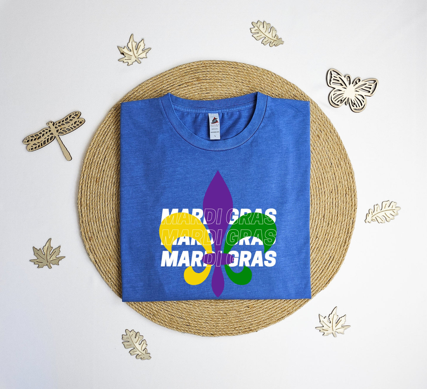 Mardi gras Vintage T-Shirt, beads parade tee shirt, Fleur De Lis shirt, Mardi T-shirt, Vintage tee shirt.
