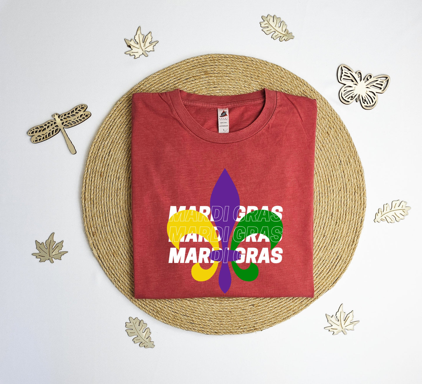 Mardi gras Vintage T-Shirt, beads parade tee shirt, Fleur De Lis shirt, Mardi T-shirt, Vintage tee shirt.