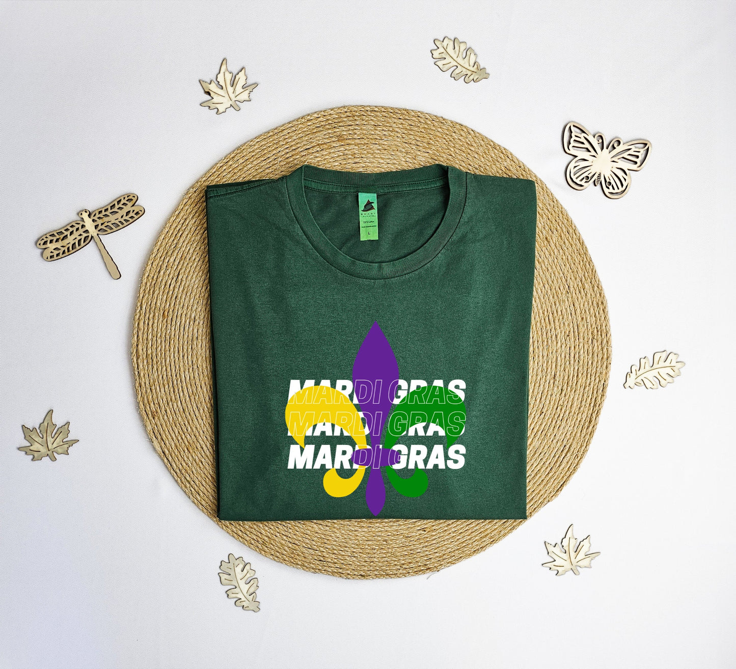 Mardi gras Vintage T-Shirt, beads parade tee shirt, Fleur De Lis shirt, Mardi T-shirt, Vintage tee shirt.