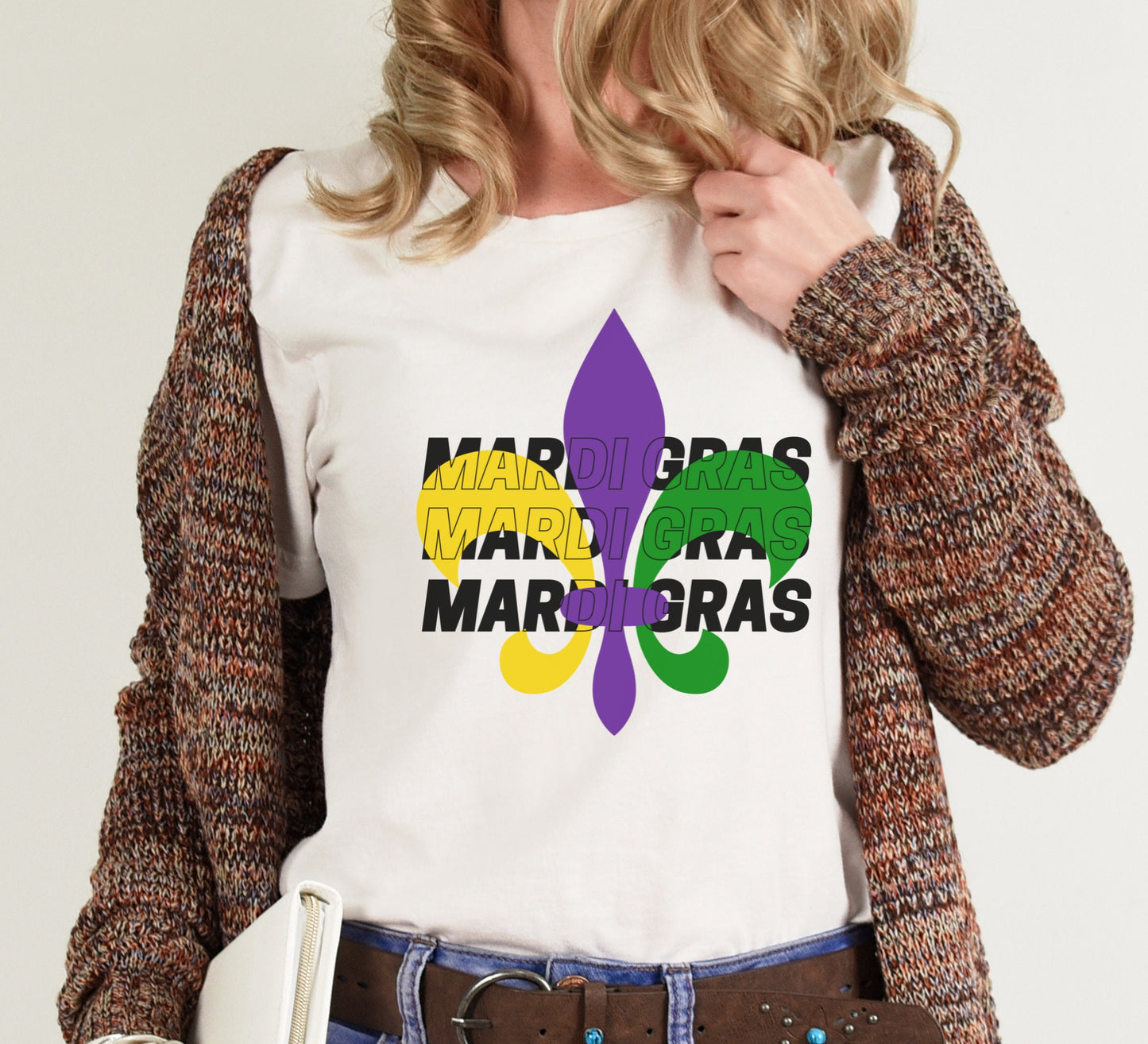 Mardi gras T-Shirt, beads parade tee shirt, Fleur De Lis shirt, Mardi T-shirt, cream tee shirt.
