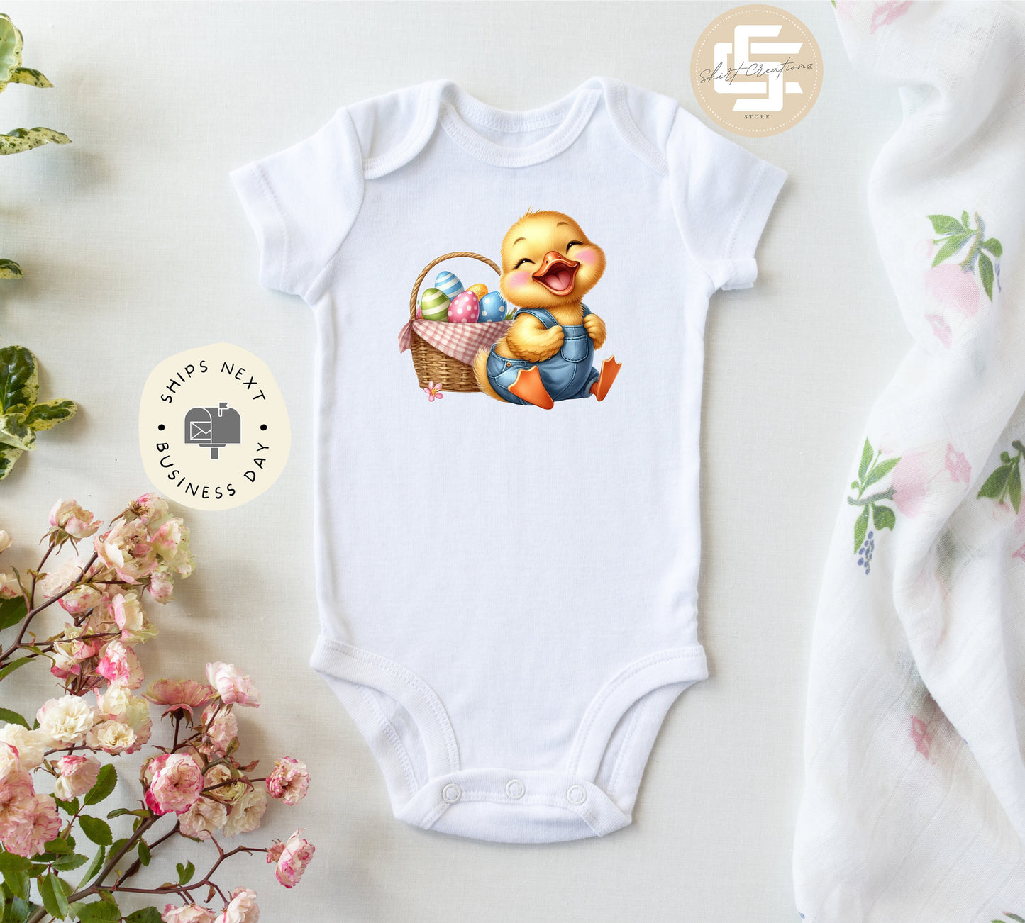 Easter duck Baby Onesie®, duck baby Onesie®, Duckling baby body suit. animal cute baby gift.