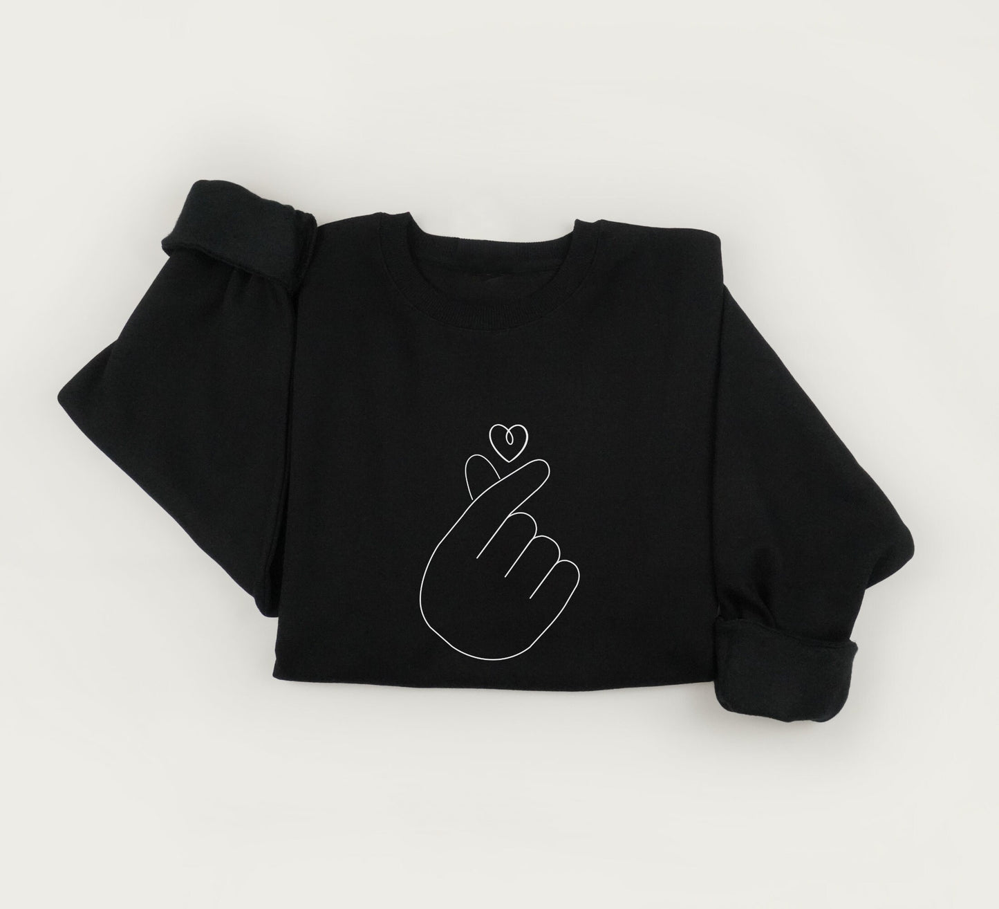 Korean finger heart sweatshirt, Cute heart sweater, k-drama k-pop crewneck sweatshirt, Xmas gift sweater.