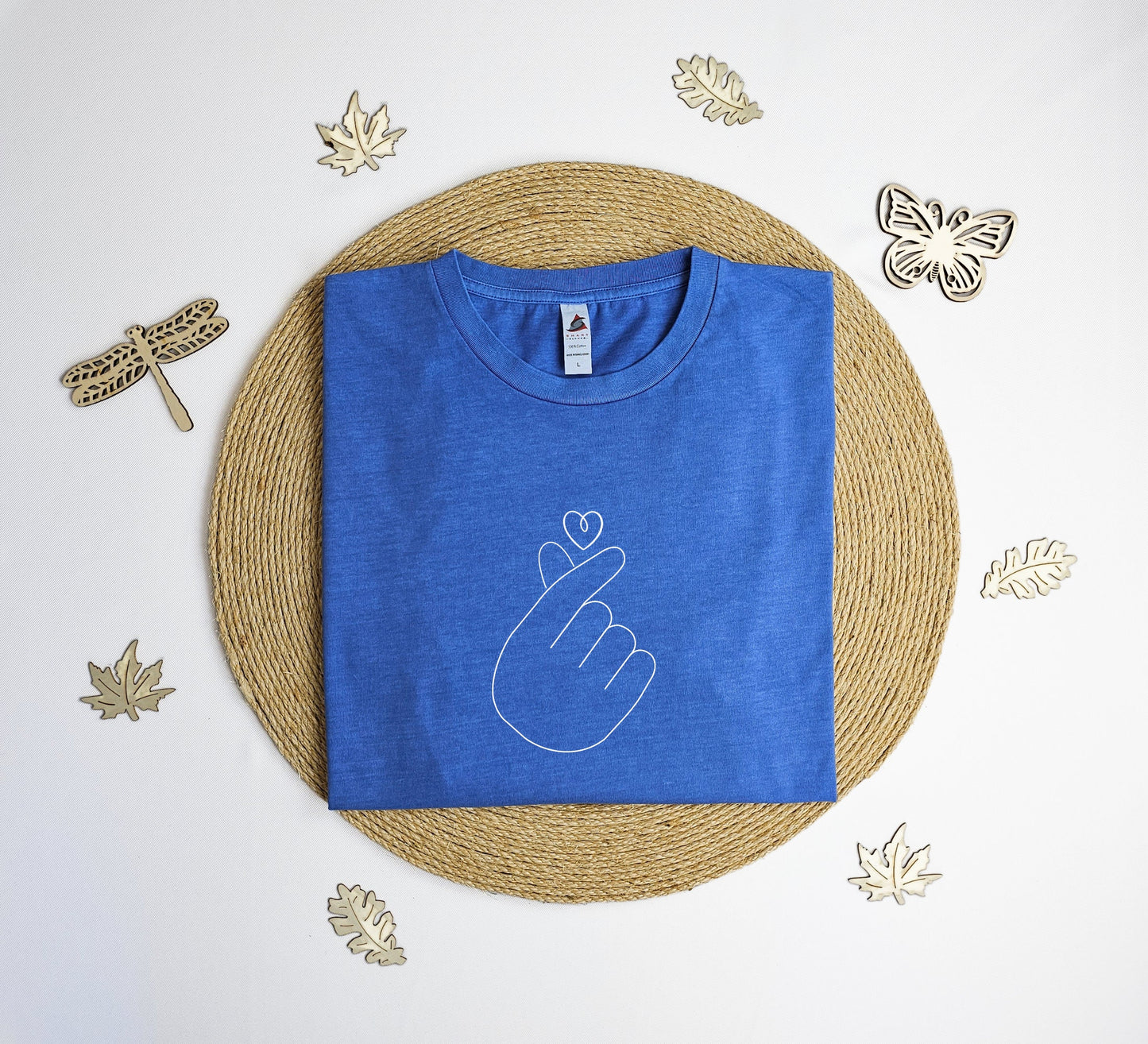 Korean finger heart T-shirt, Cute heart shirt, k-drama k-pop tee shirt, K-drama lover gift.