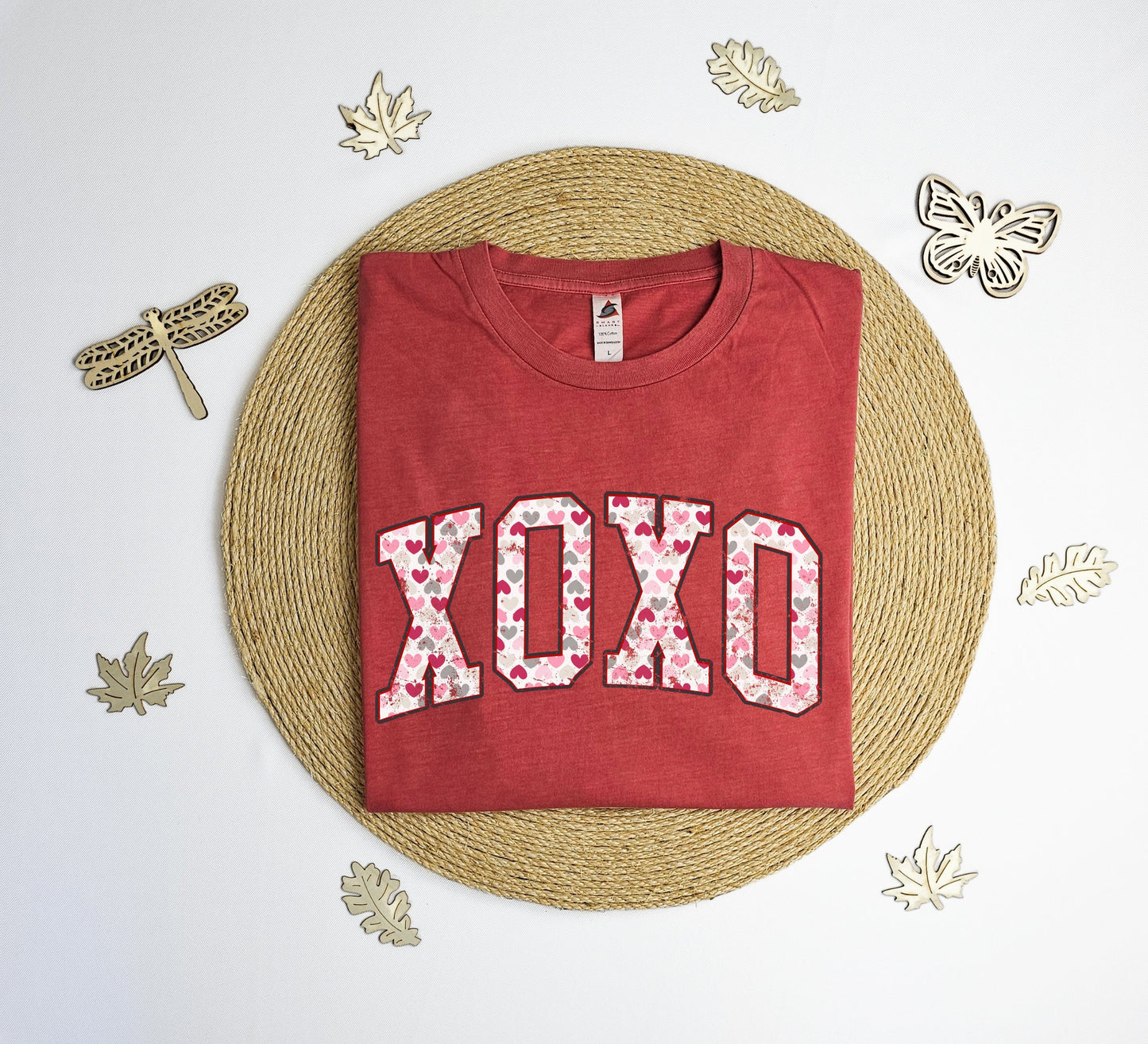 XOXO hearts Vintage T-Shirt, groovy Valentines day tee shirt, Galentines day shirt, girl friend gift T-shirt, Vintage tee shirt.